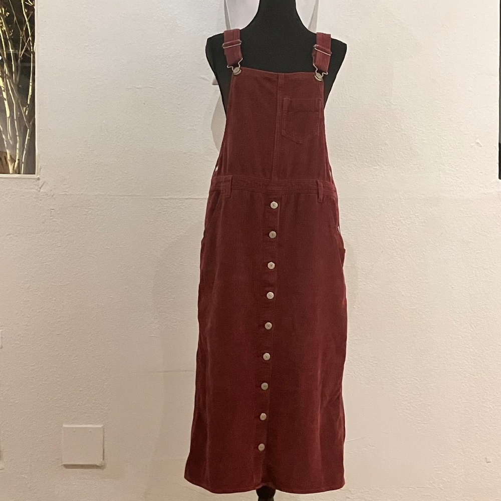 Burgundy Levi’s corduroy overall dress